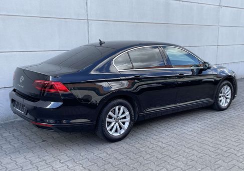 Volkswagen Passat, 2021