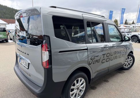 Ford Tourneo Courier, 2026