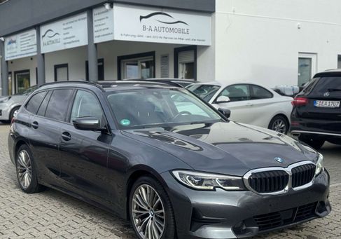 BMW 320, 2021