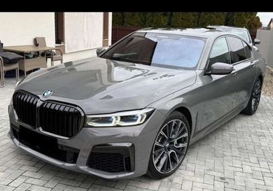 BMW 730, 2021