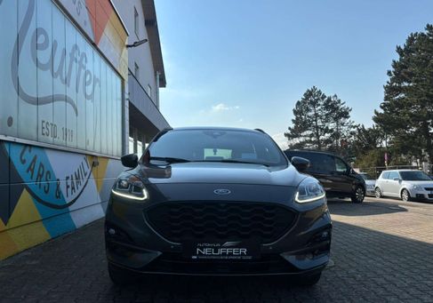 Ford Kuga, 2022