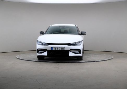 Kia EV6, 2023 3