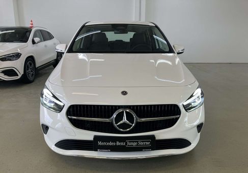 Mercedes-Benz B 180, 2025