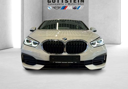 BMW 116, 2022
