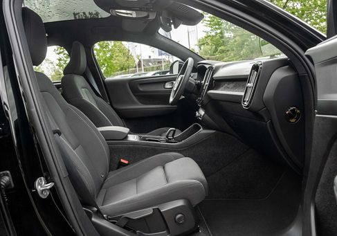 Volvo C40, 2022