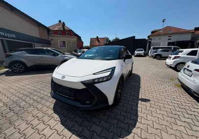 Toyota C-HR, 2025