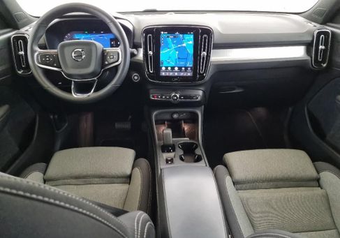 Volvo XC40, 2022 3