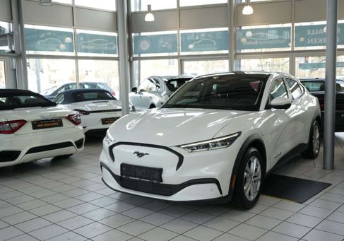 Ford Mustang Mach-E, 2021