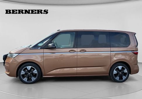 Volkswagen Multivan, 2025 2