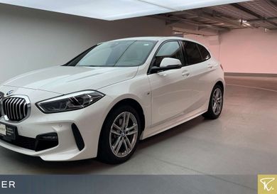 BMW 118, 2023