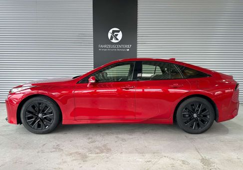 Toyota Mirai, 2021