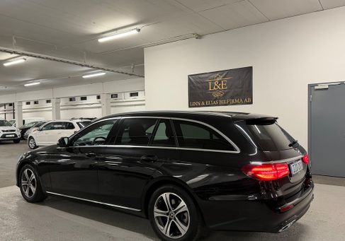 Mercedes-Benz E 200, 2019 3