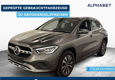 Mercedes-Benz GLA 180, 2022