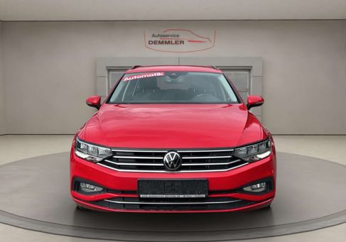 Volkswagen Passat, 2022