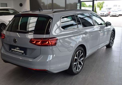 Volkswagen Passat Variant, 2023 2