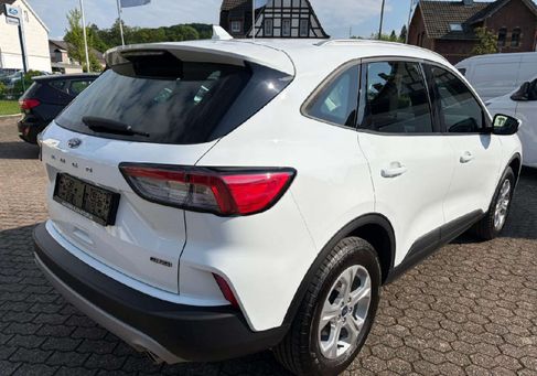 Ford Kuga, 2022