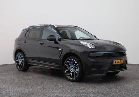 Lynk &amp; Co 01, 2024