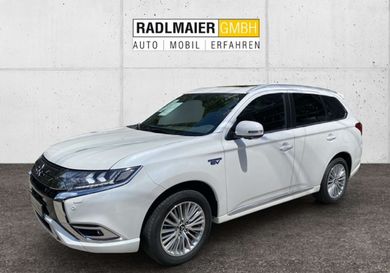 Mitsubishi Outlander, 2021