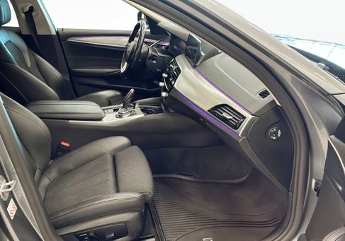BMW 530, 2020
