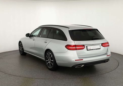 Mercedes-Benz E 200, 2019