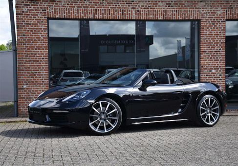 Porsche 718, 2023