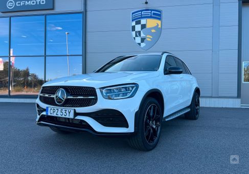 Mercedes-Benz GLC 300, 2022