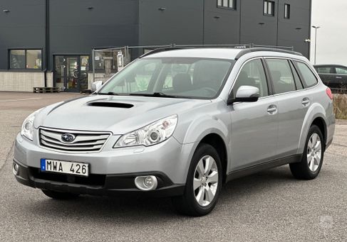 Subaru OUTBACK, 2012