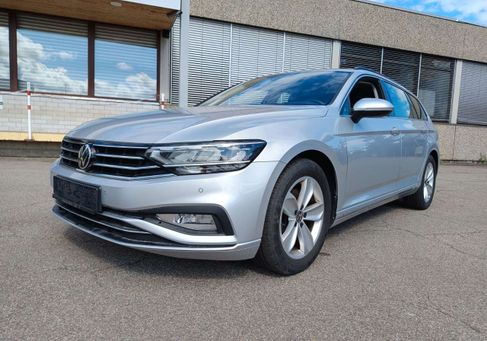 Volkswagen Passat Variant, 2021