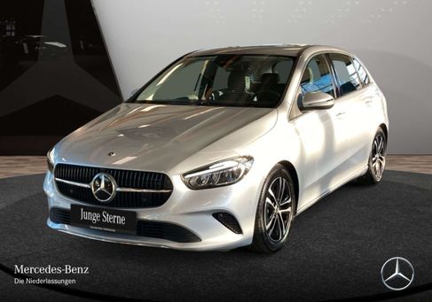 Mercedes-Benz B 200, 2025