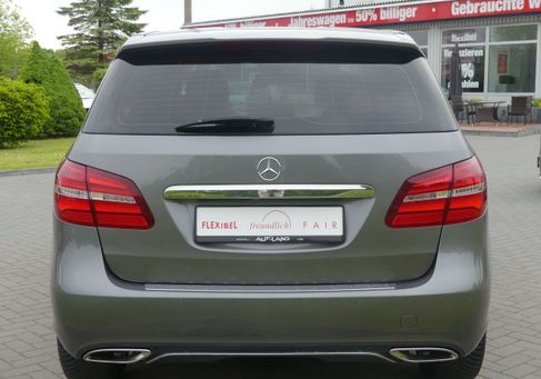 Mercedes-Benz B 200, 2017