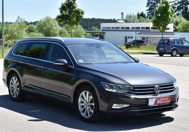 Volkswagen Passat Variant, 2022