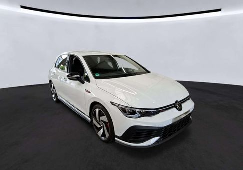 Volkswagen Golf, 2023 2