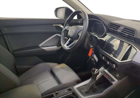 Audi Q3, 2023