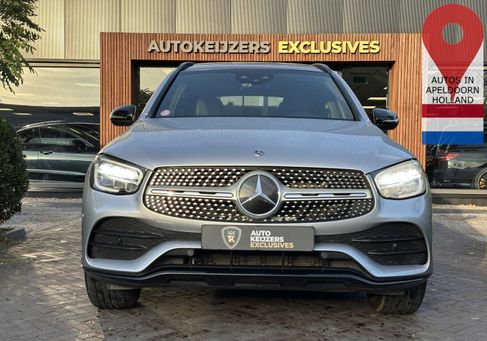 Mercedes-Benz GLC 200, 2021