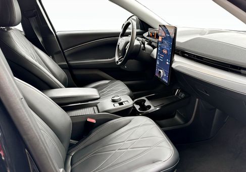 Ford Mustang Mach-E, 2022