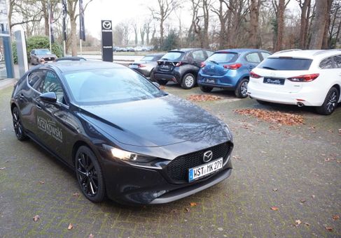 Mazda 3, 2025