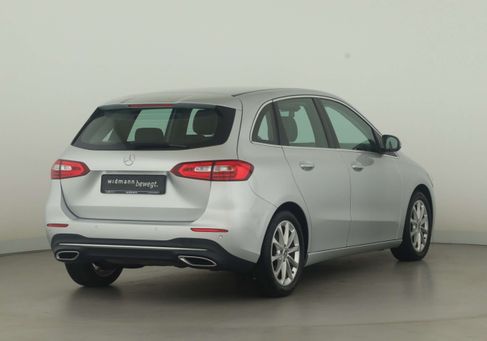 Mercedes-Benz B 180, 2019