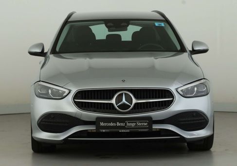 Mercedes-Benz C 220, 2023 3
