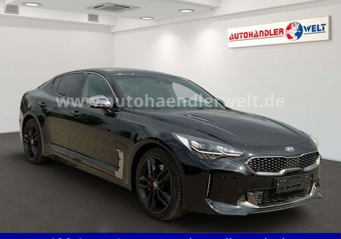 Kia Stinger, 2017