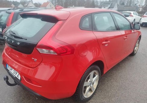 Volvo V40, 2016