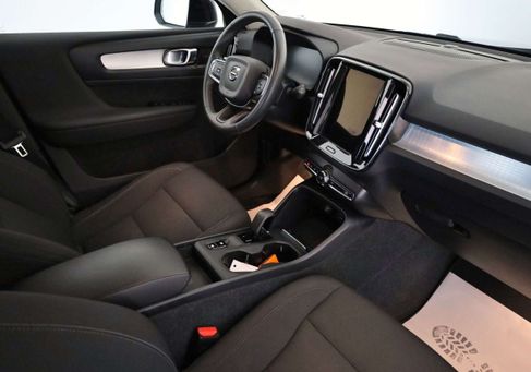 Volvo XC40, 2021 3