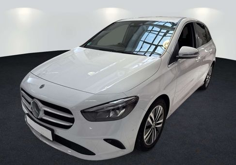 Mercedes-Benz B 200, 2020