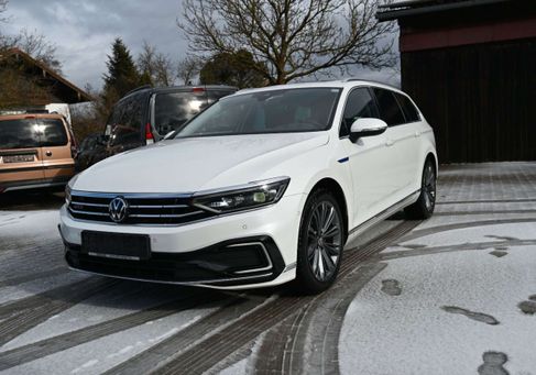 Volkswagen Passat Variant, 2022
