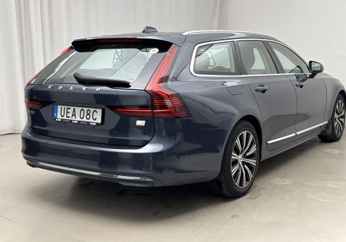 Volvo V90, 2022 3