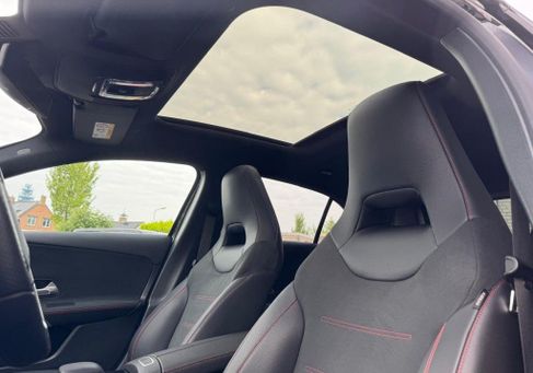 Mercedes-Benz A 200, 2018 3
