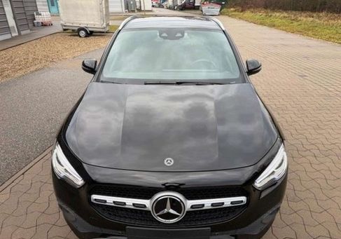 Mercedes-Benz GLA 200, 2023