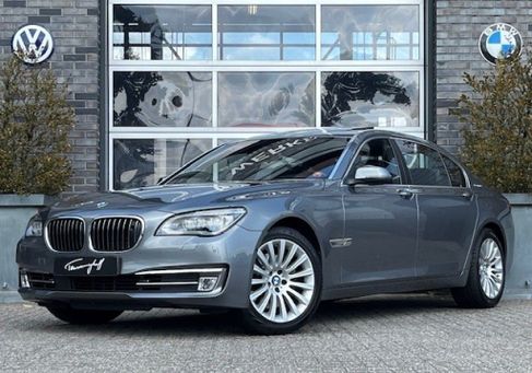 BMW 740, 2014