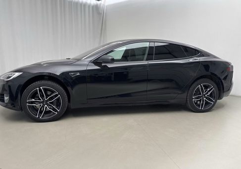 Tesla Model S, 2016