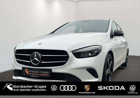 Mercedes-Benz B 200, 2021