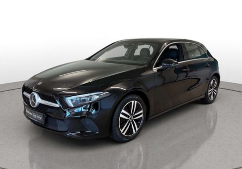 Mercedes-Benz A 200, 2022